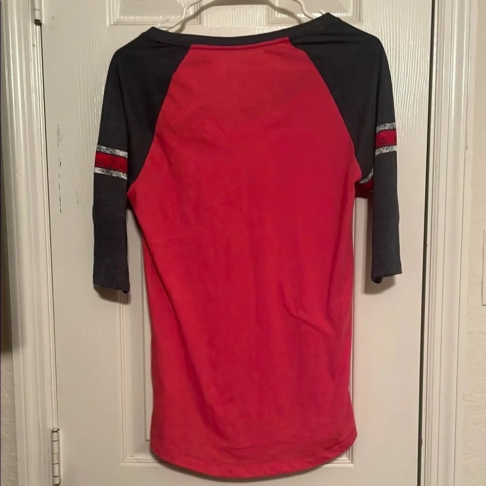 MLB Genuine Merchandise Red Raglan Tee - Picture 3 of 4